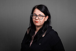 Agitas Romānovas fotoportrets