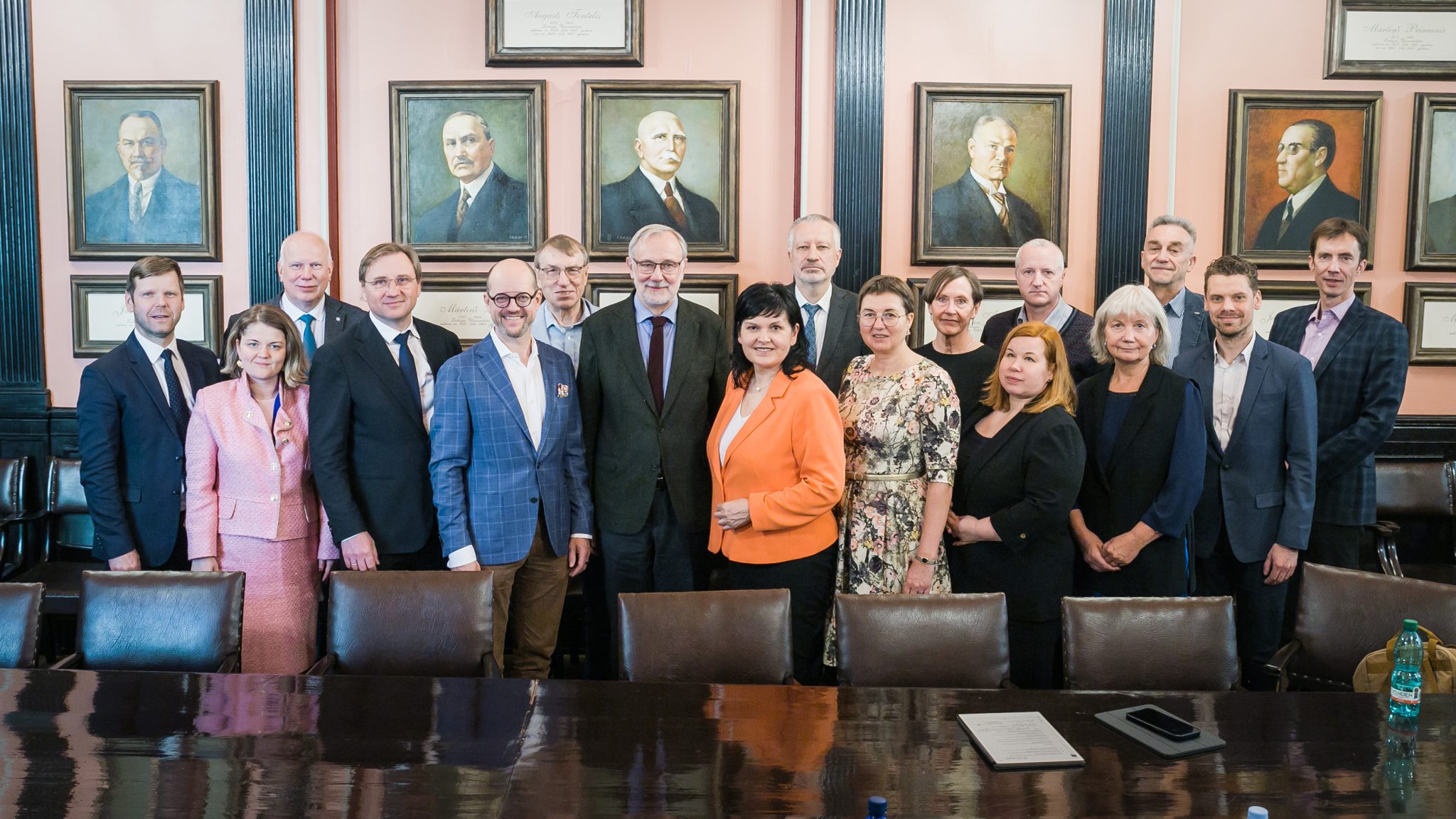 Latvijas Universitātes un Latvijas Universitātes Banku augstskolas kopbilde